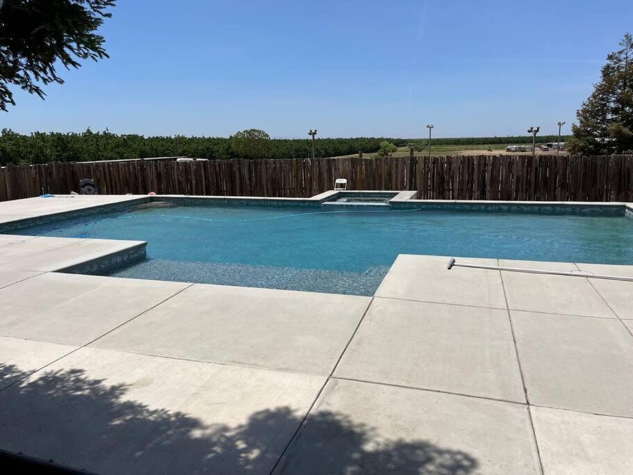 Adorable 1 Bedroom With Pool, And Horse Arena * Oakdale